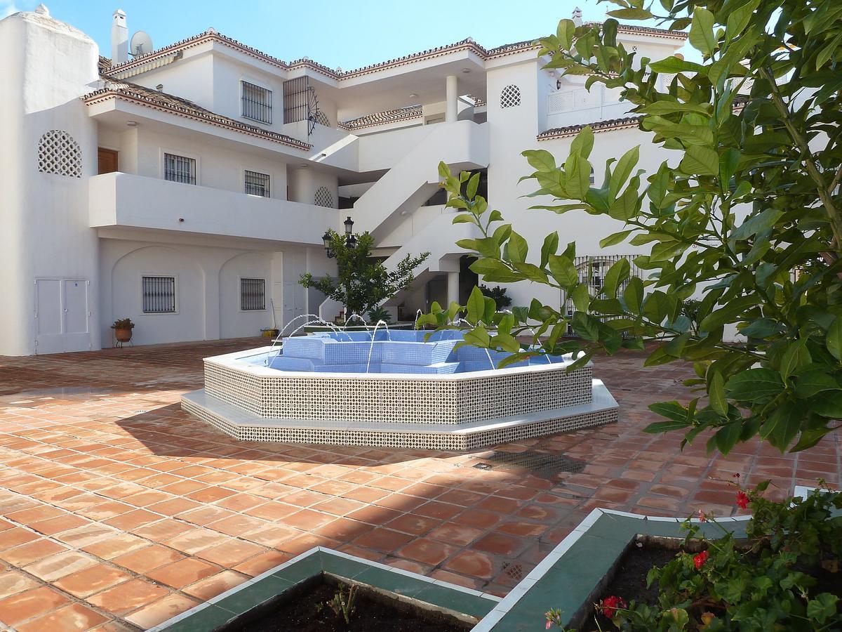 Apartamentos Pueblo Quinta Бенальмадена Экстерьер фото