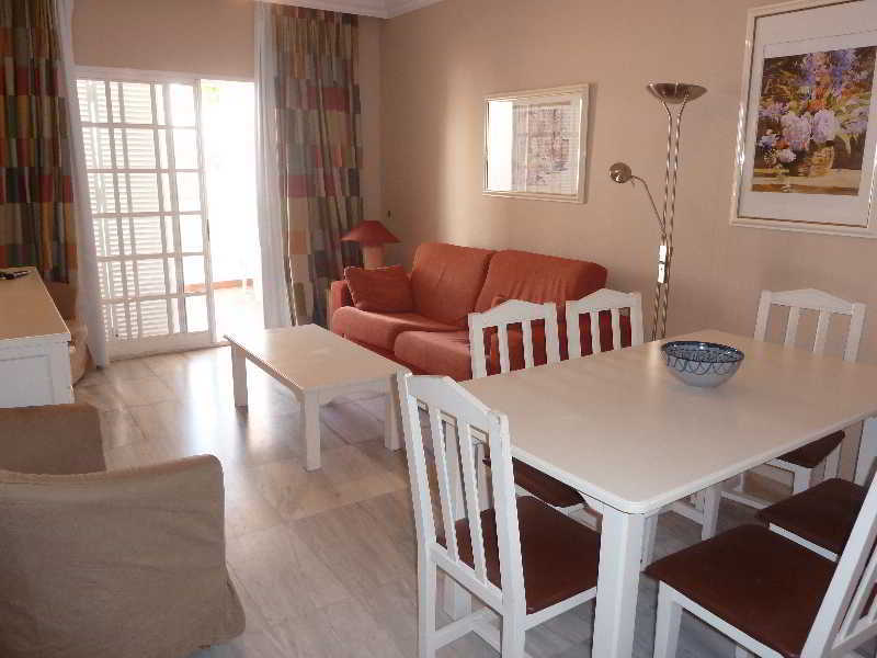 Apartamentos Pueblo Quinta Бенальмадена Экстерьер фото